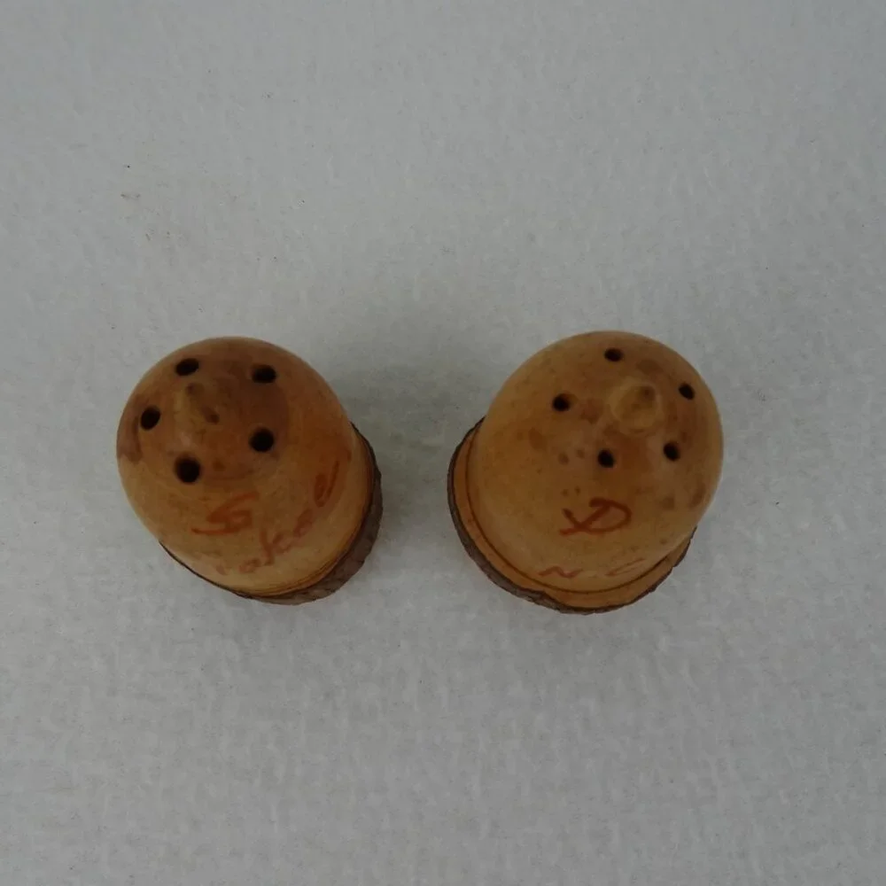 Vintage Acorn Salt and Pepper Shakers Wood Cherokee NC Souvenir Rustic Farmhouse